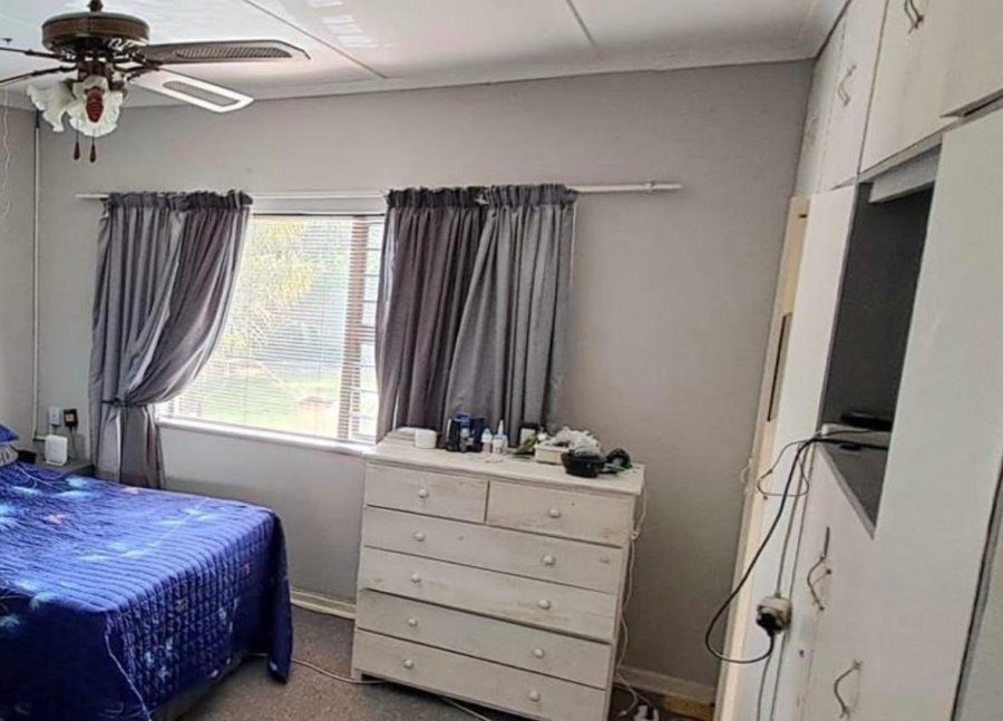 5 Bedroom Property for Sale in Retief Eastern Cape